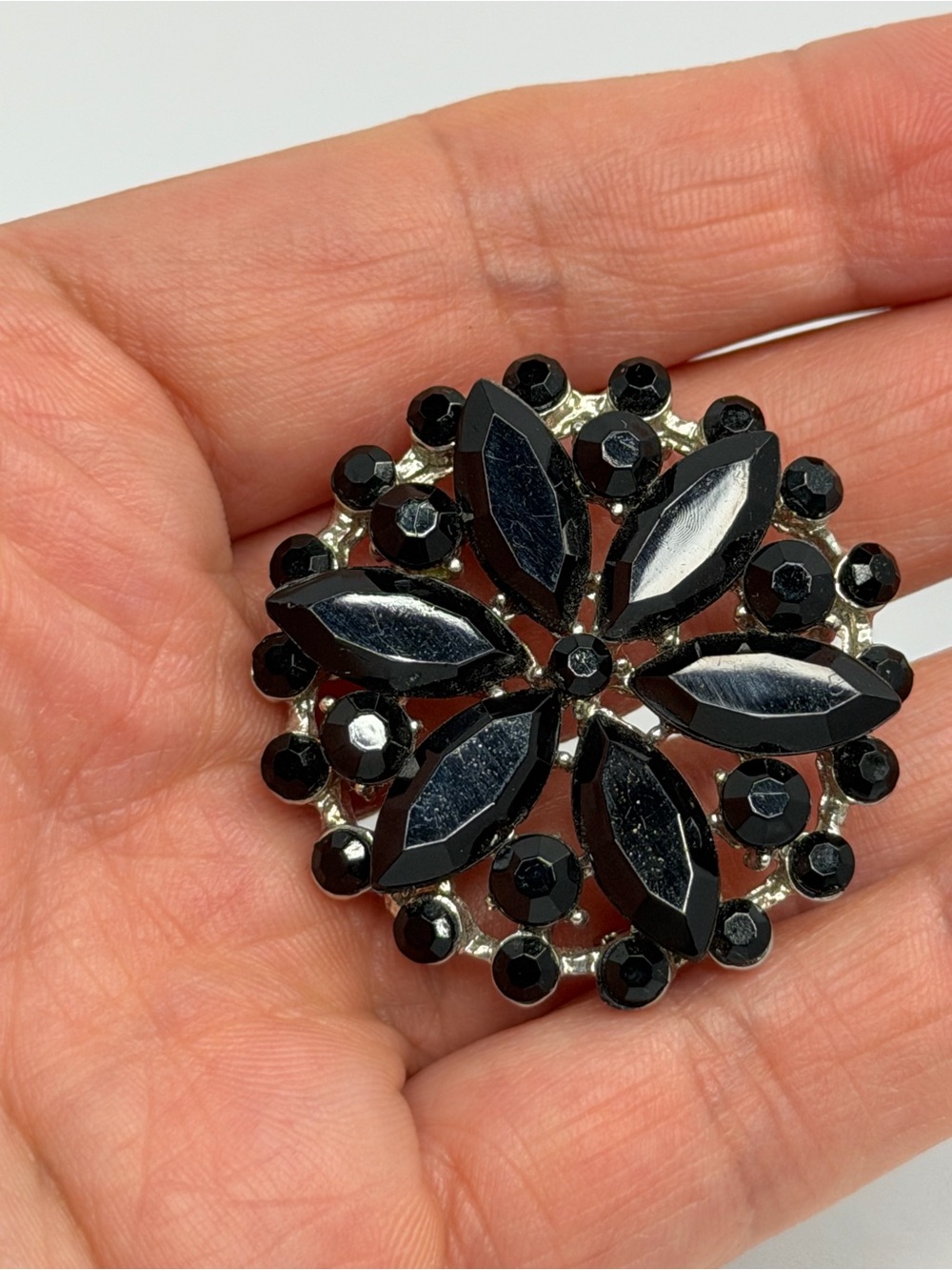Black Floral Statement Brooch - Elegant Women's Jewelry